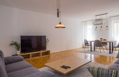 Miete einer geräumigen 2-Zimmer-Wohnung, 78 m², Vračar, Belgrad, Serbien